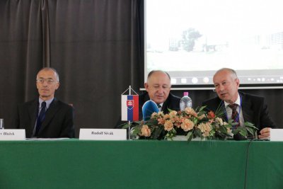Aktuálne problémy podnikovej sféry 2014