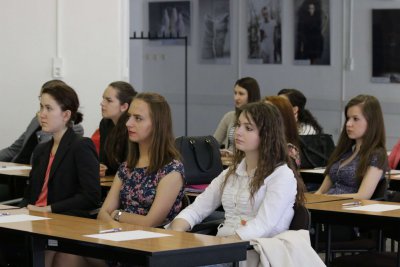Pravidelné stretnutie študentov s rektorom