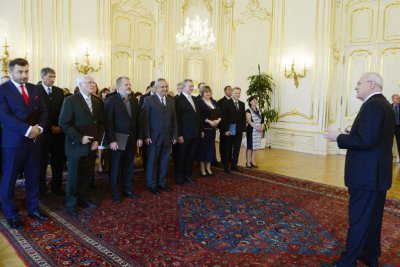 Prezident vymenoval nových profesorov