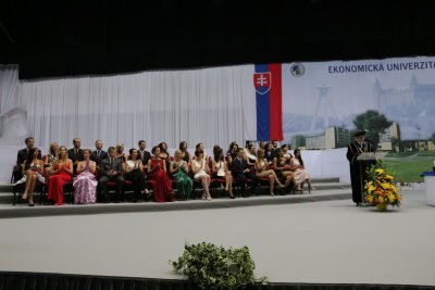 Promócie absolventov 2014