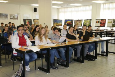Diplomacia v praxi 2014/2015 – nový ročník