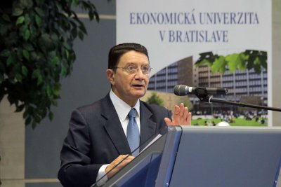 Prednáška Taleba Rifaia, generálneho tajomníka UNWTO