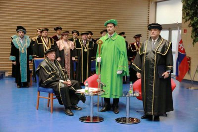 Doctor Honoris Causa Michalovi Kováčovi a Petrovi Mihókovi