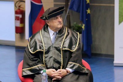 Doctor Honoris Causa Michalovi Kováčovi a Petrovi Mihókovi