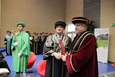 Doctor Honoris Causa Michalovi Kováčovi a Petrovi Mihókovi