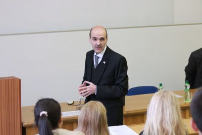 Prednáška gruzínskeho veľvyslanca
