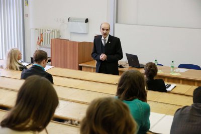 Prednáška gruzínskeho veľvyslanca