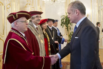 Univerzitné udalosti » Ferdinand Daňo – nový rektor EU v Bratislave