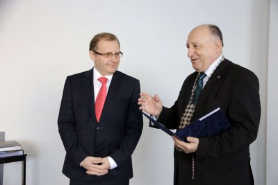 Zvolení dekani fakúlt EU v Bratislave