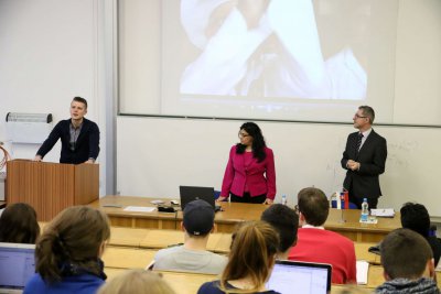 Kubánska veľvyslankyňa na prednášala na EU v Bratislave