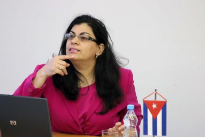 Kubánska veľvyslankyňa na prednášala na EU v Bratislave
