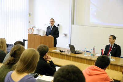 Začal sa ďalší ročník seminára diplomacia v praxi