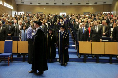 Inaugurácia rektora a dekanov EU v Bratislave