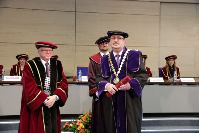 Inaugurácia rektora a dekanov EU v Bratislave