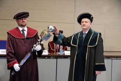 Inaugurácia rektora a dekanov EU v Bratislave