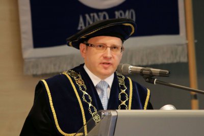 Inaugurácia rektora a dekanov EU v Bratislave