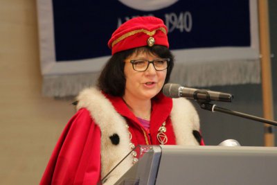 Inaugurácia rektora a dekanov EU v Bratislave