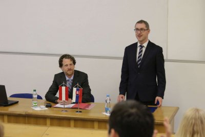 Nový rakúsky veľvyslanec v SR prednášal na EU v Bratislave