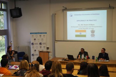 Univerzitné udalosti » Indický veľvyslanec na EU v Bratislave