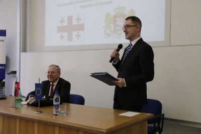 Nový gruzínsky veľvyslanec hosťom Diplomacie v praxi