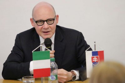 Taliansky veľvyslanec navštívil EU v Bratislave