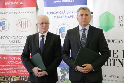 Ekonomická univerzita v Bratislave a Medzinárodná investičná banka podpísali memorandum o porozumení