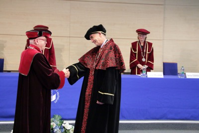 Ekonomická univerzita v Bratislave udelila čestnú vedeckú hodnosť doctor honoris causa Andreasovi Wörgötterovi