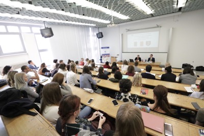 Írska veľvyslankyňa zahájila 25. edíciu Diplomacie v praxi