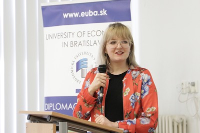 Írska veľvyslankyňa zahájila 25. edíciu Diplomacie v praxi