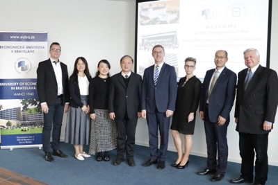 Univerzitné udalosti » Shanghai University of International Business and Economics Delegation Visit