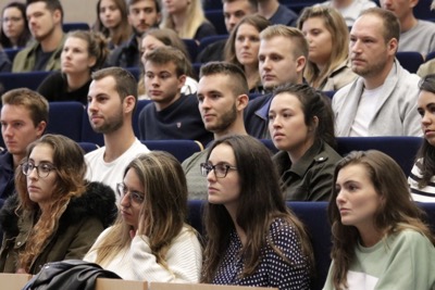 Študenti zo zahraničia prichádzajú za vzdelaním na EU v Bratislave