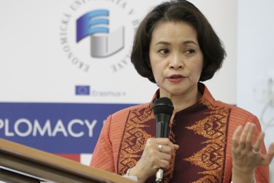 Filipínska veľvyslankyňa aj o význame vedeckej diplomacie