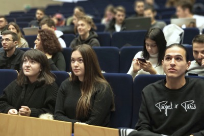 Zahraniční študenti z 22 štátov sveta na výmennom pobyte na EUBA v letnom semestri