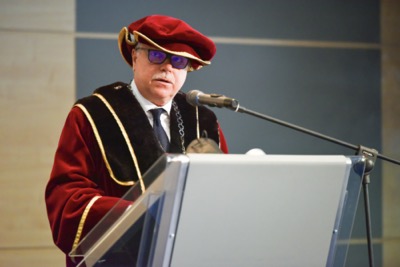 Ekonomická univerzita v Bratislave udelila čestné vedecké hodnosti „doctor honoris causa“ 