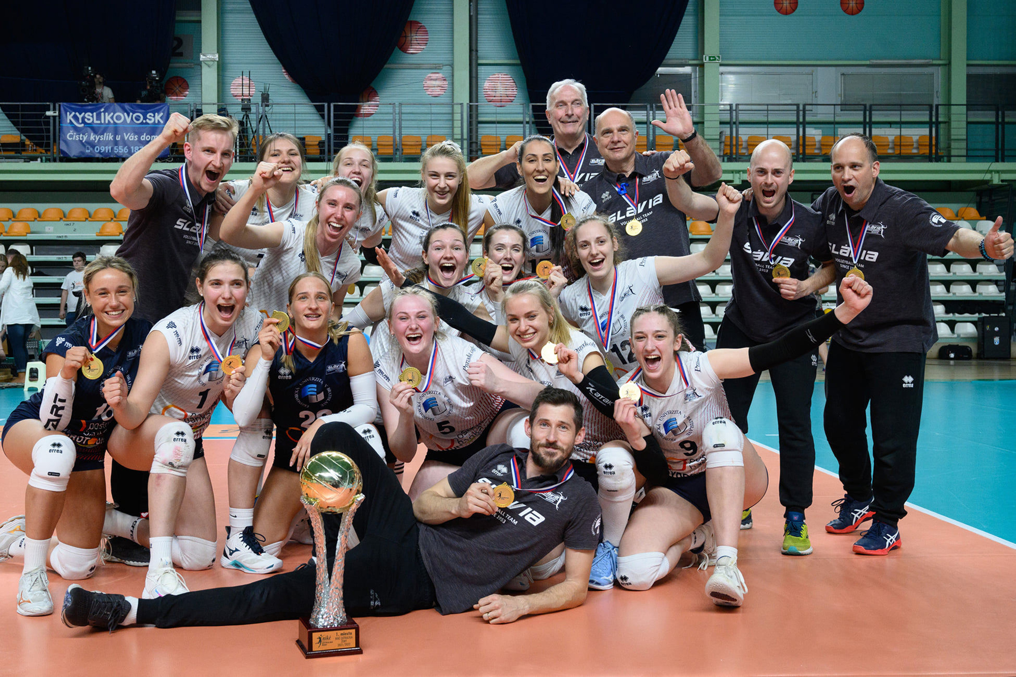 Slávia EU Bratislava získala jubilejný dvadsiaty majstrovský titul vo volejbale žien