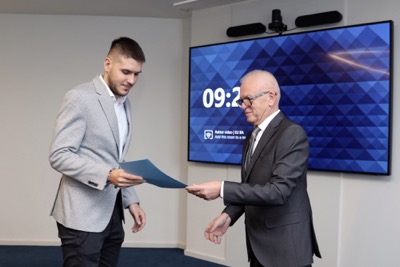 Rektor EUBA ocenil študentov pri príležitosti Medzinárodného dňa študentstva