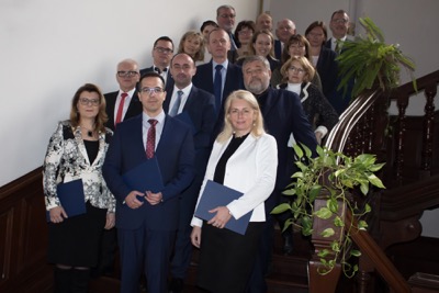 Univerzitné udalosti » Rektor EUBA odovzdal vymenúvacie dekréty novým dekanom