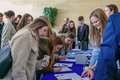 16. ročník Modelovej konferencie Fakulty medzinárodných vzťahov