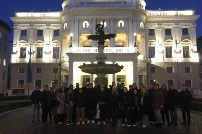 Projekt Central Europe Connect už po 10. krát spojil študentov ekonomických univerzít z Bratislavy, Viedne a Varšavy