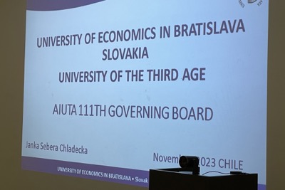 Univerzita tretieho veku Ekonomickej univerzity v Bratislave sa prezentovala v Čile