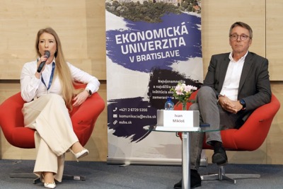 Modelová konferencia zaplnila Aulu Ekonomickej univerzity v Bratislave