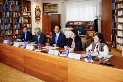 Rokovanie s delegáciou zo Shanghai University of International Business and Economics