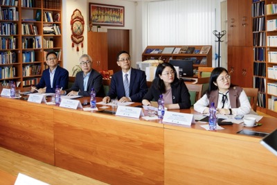 Rokovanie s delegáciou zo Shanghai University of International Business and Economics