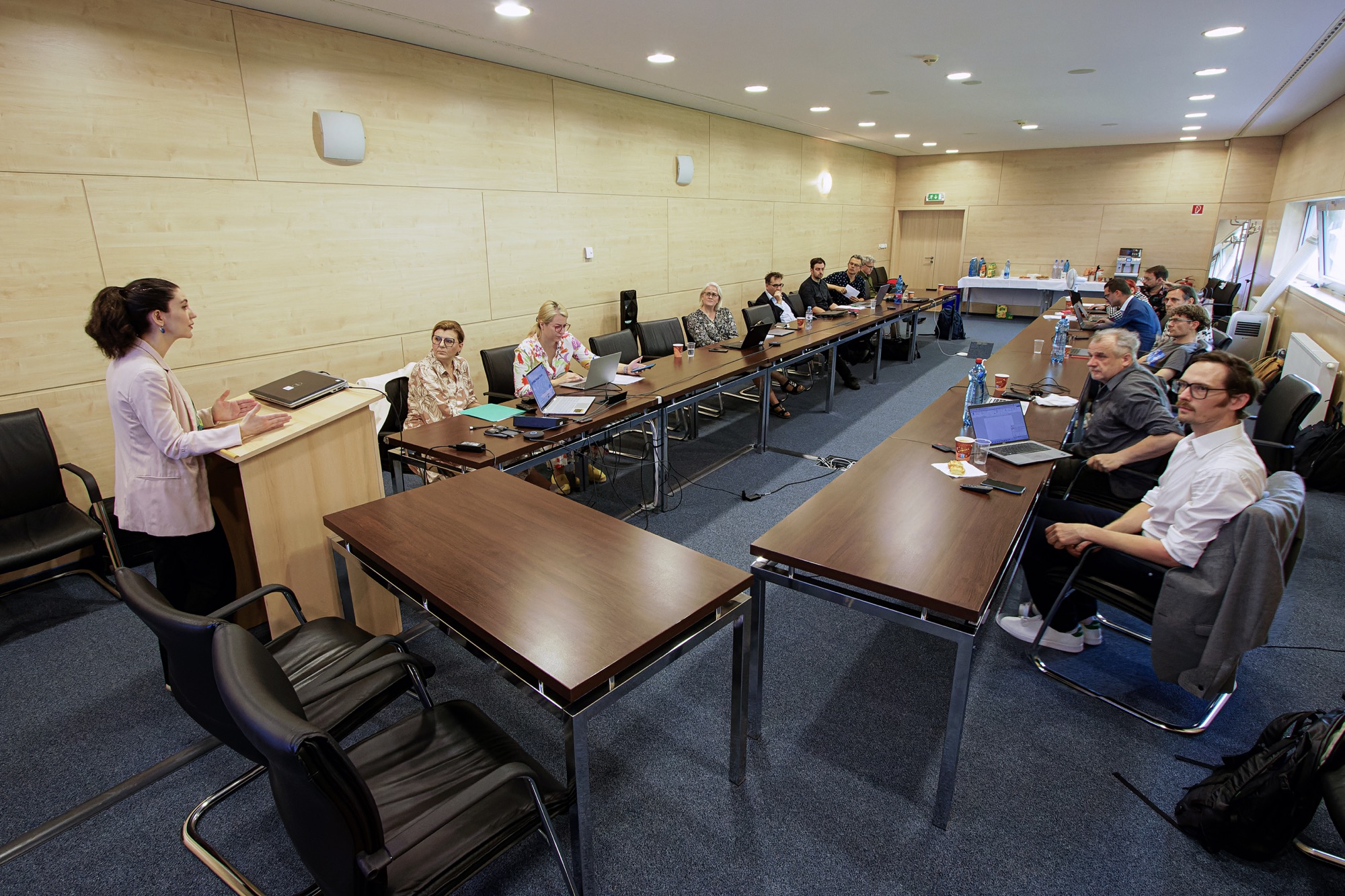 Úspešný hodnotiaci meeting projektu OpenmusE s účasťou Európskej komisie