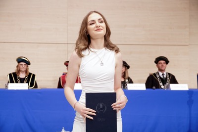 Blahoželáme čerstvým absolventom Ekonomickej univerzity v Bratislave - Promócie 2024
