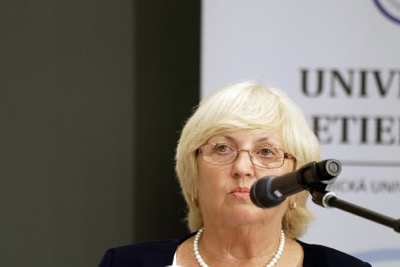 Promócie v akademickom roku 2023/2024 začala Univerzita tretieho veku Ekonomickej univerzity v Bratislave