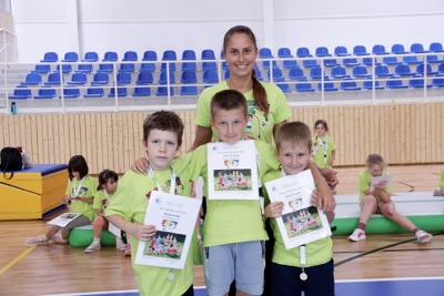 Leto v pohybe 2024: Športový tábor plný radosti a pohybu na Ekonomickej univerzite v Bratislave