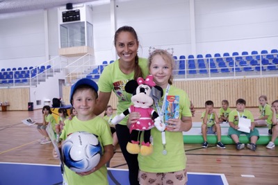 Leto v pohybe 2024: Športový tábor plný radosti a pohybu na Ekonomickej univerzite v Bratislave