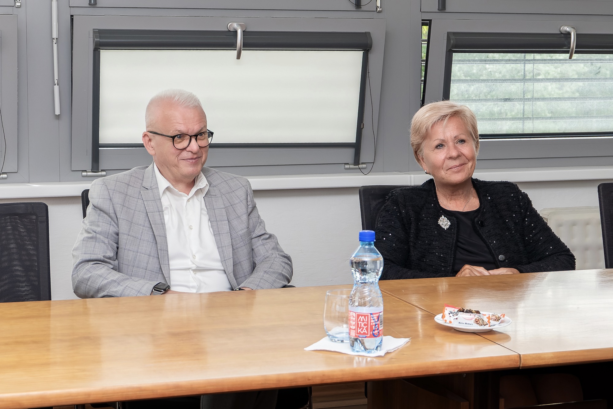 Ekonomická univerzita v Bratislave podpísala Memorandum o spoluprácu s OZ Vetulus a Ligou pre seniorov