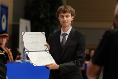 Blahoželanie čerstvým absolventom Ekonomickej univerzity v Bratislave